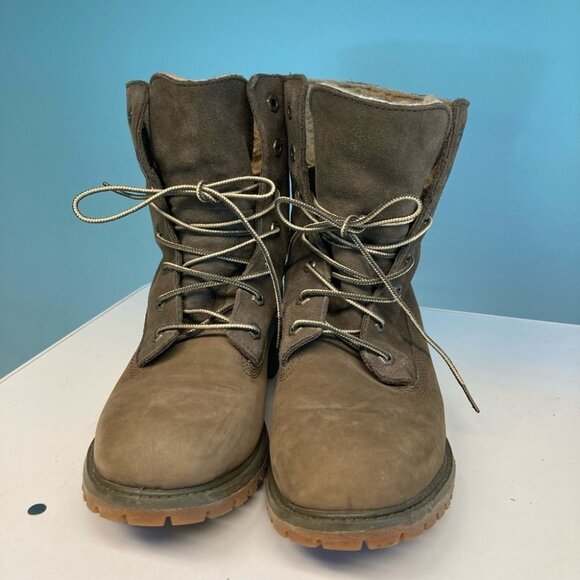 TIMBERLAND Sz  9 Sherpa Lined Suede Lace Up Boots - Picture 1 of 12